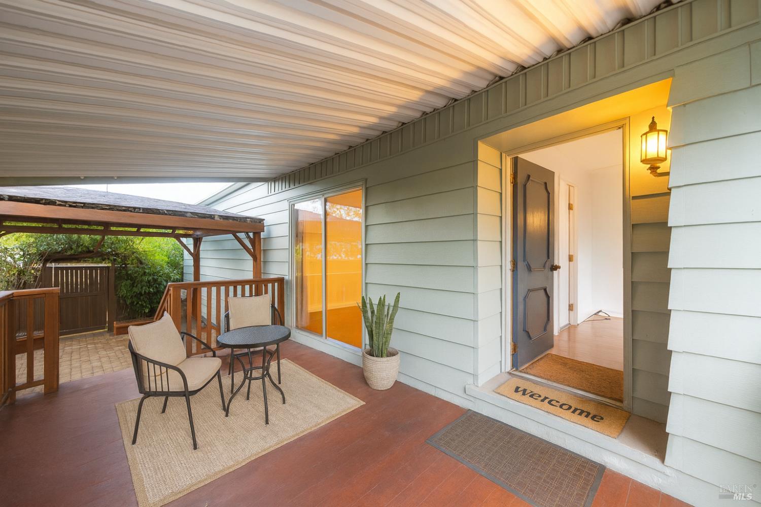 275 Carlsbad Court San Rafael, CA 94903 - Photo 6 of 32