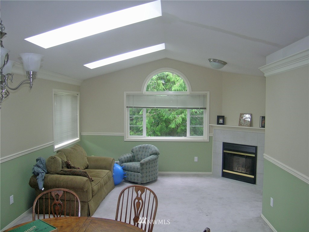 569 West Kellogg Road Bellingham, WA 98226 - Photo 4 of 15 Gallery Image 4