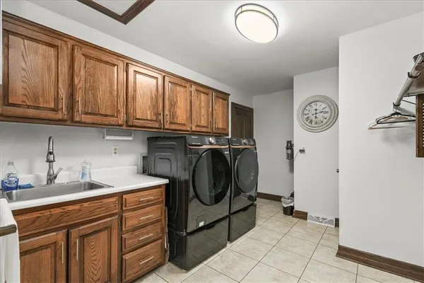 $379,900 | 601 Darrow Street, Warrensburg, MO 64093