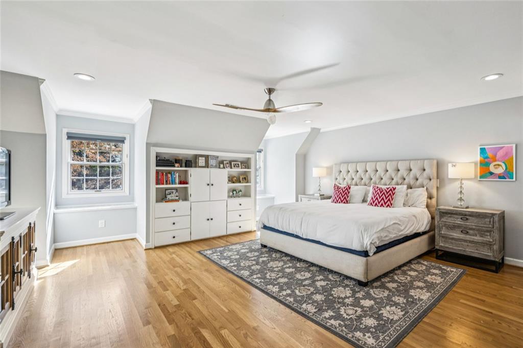 4575 Jett Road Atlanta, GA 30327 - Photo 18 of 42 a living room with hard wood floors and a couch