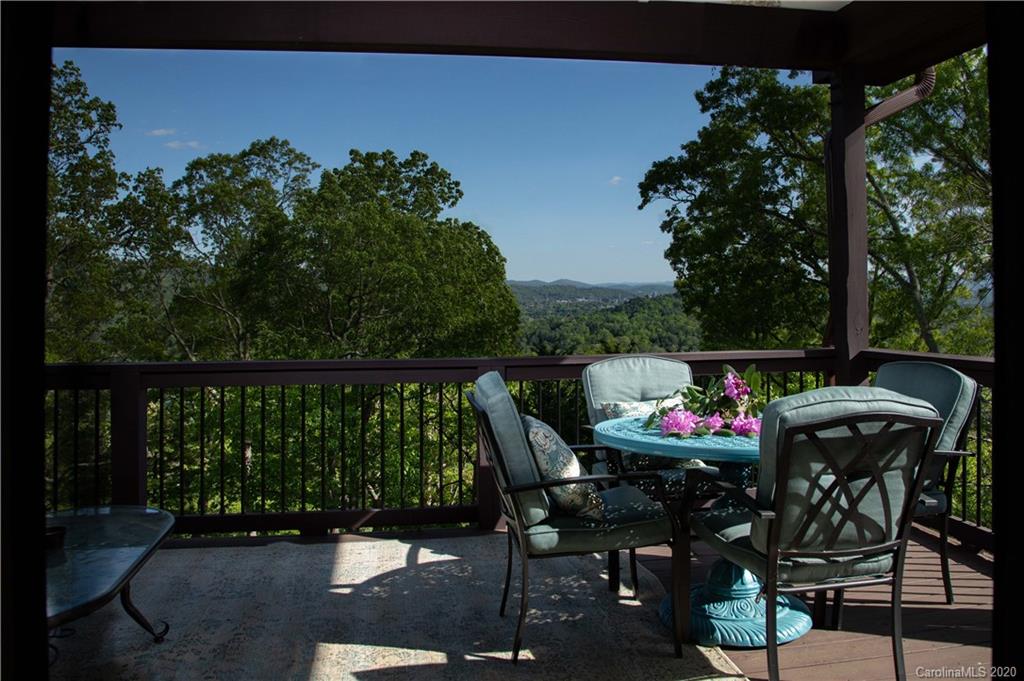 171 Dry Ridge Road Asheville, NC 28804 - Photo 26 of 33 Gallery Image 26