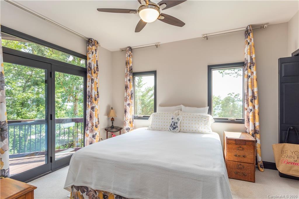 171 Dry Ridge Road Asheville, NC 28804 - Photo 27 of 33 Gallery Image 27