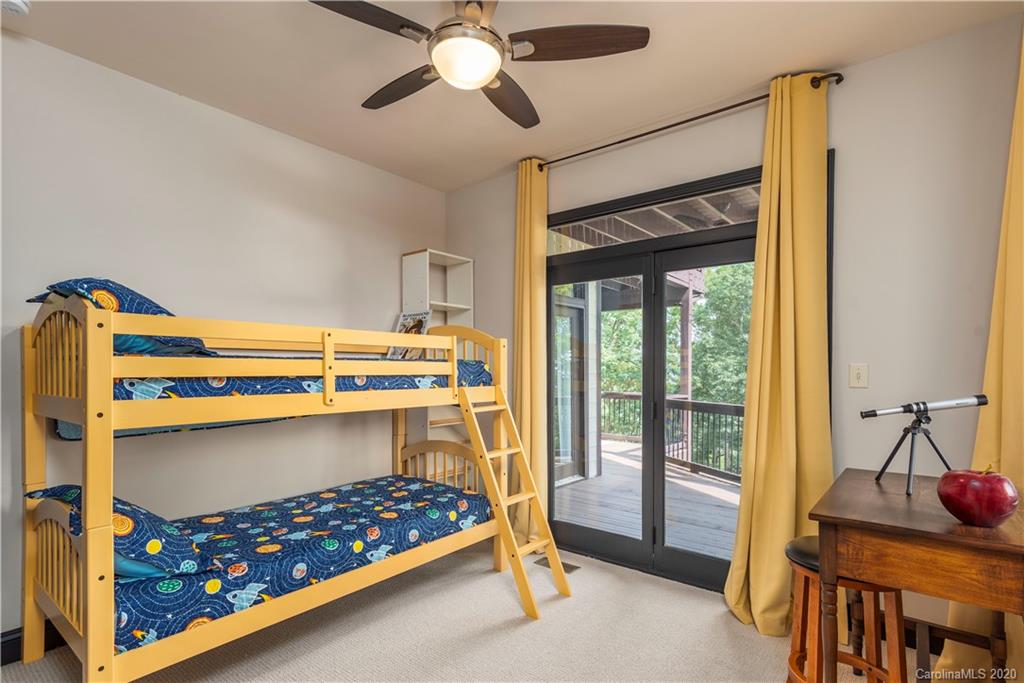 171 Dry Ridge Road Asheville, NC 28804 - Photo 29 of 33 Gallery Image 29
