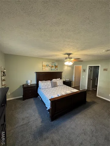 $364,900 | 30 North Porte Drive, Highland, IL 62249