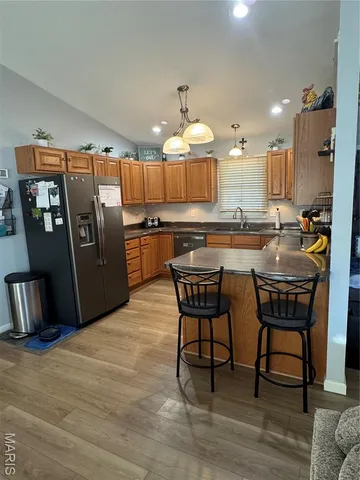 $364,900 | 30 North Porte Drive, Highland, IL 62249