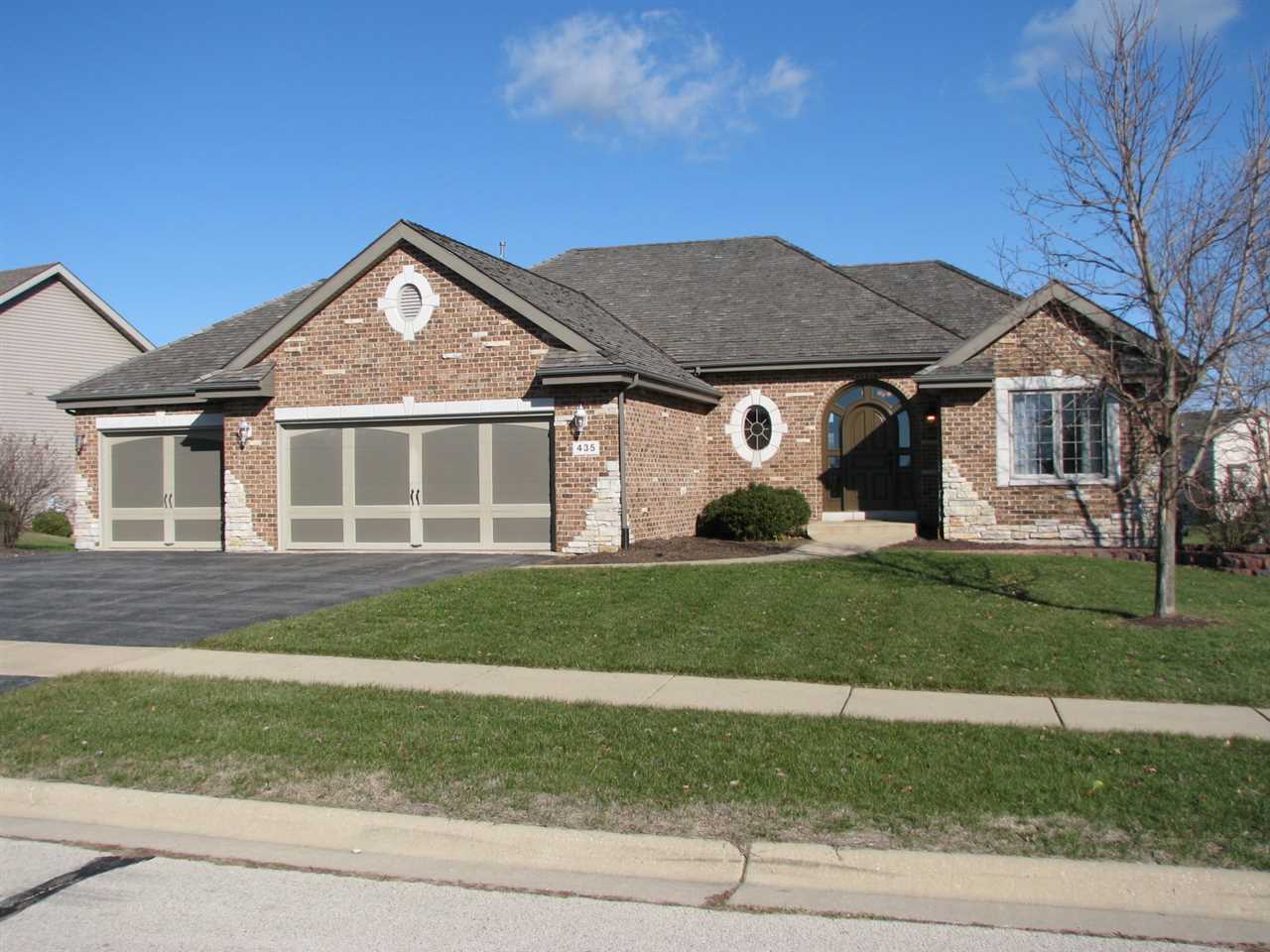 435 Cross Plains Road Rockford, IL 61107 - Photo 1 of 25 Gallery Image 1