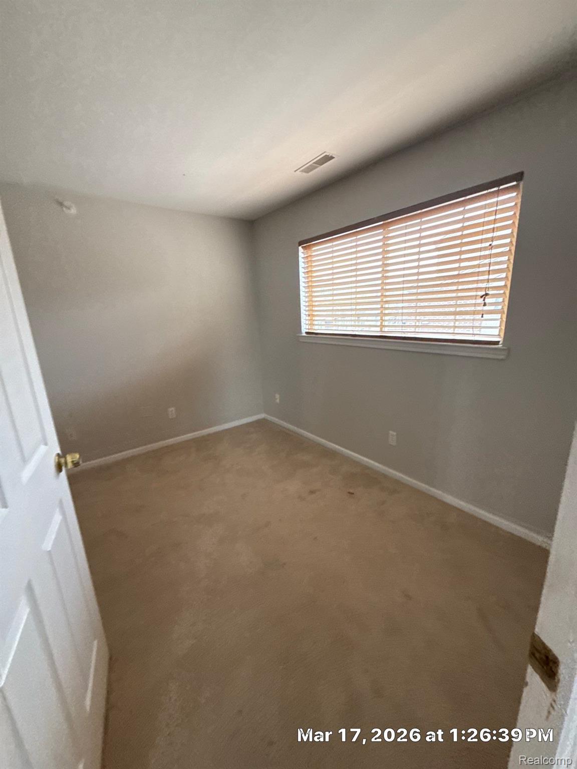 4253 Schaefer Road Dearborn, MI 48126 - Photo 9 of 10