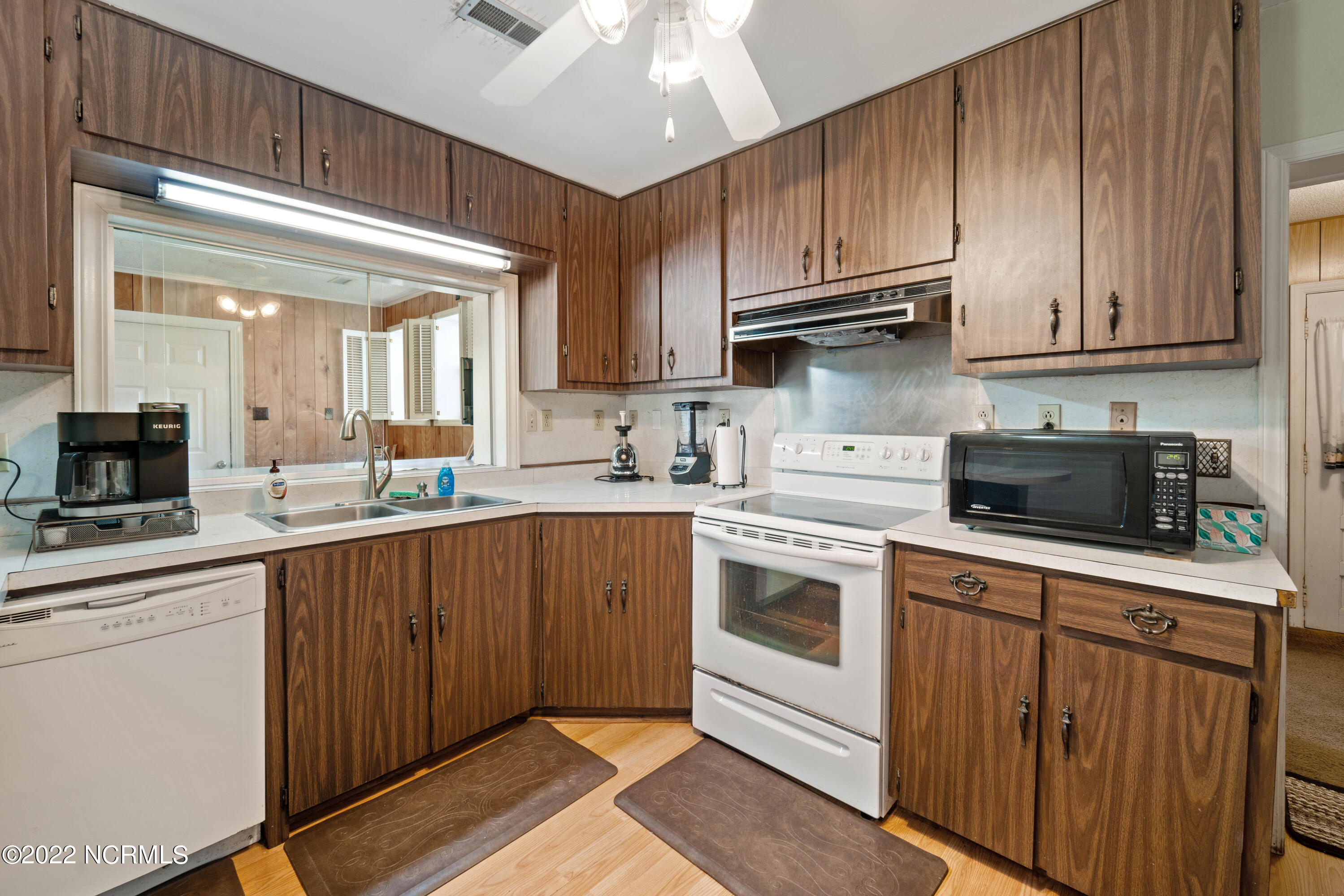 206 Roosevelt Road Jacksonville, NC 28540 - Photo 19 of 30 DSC05217