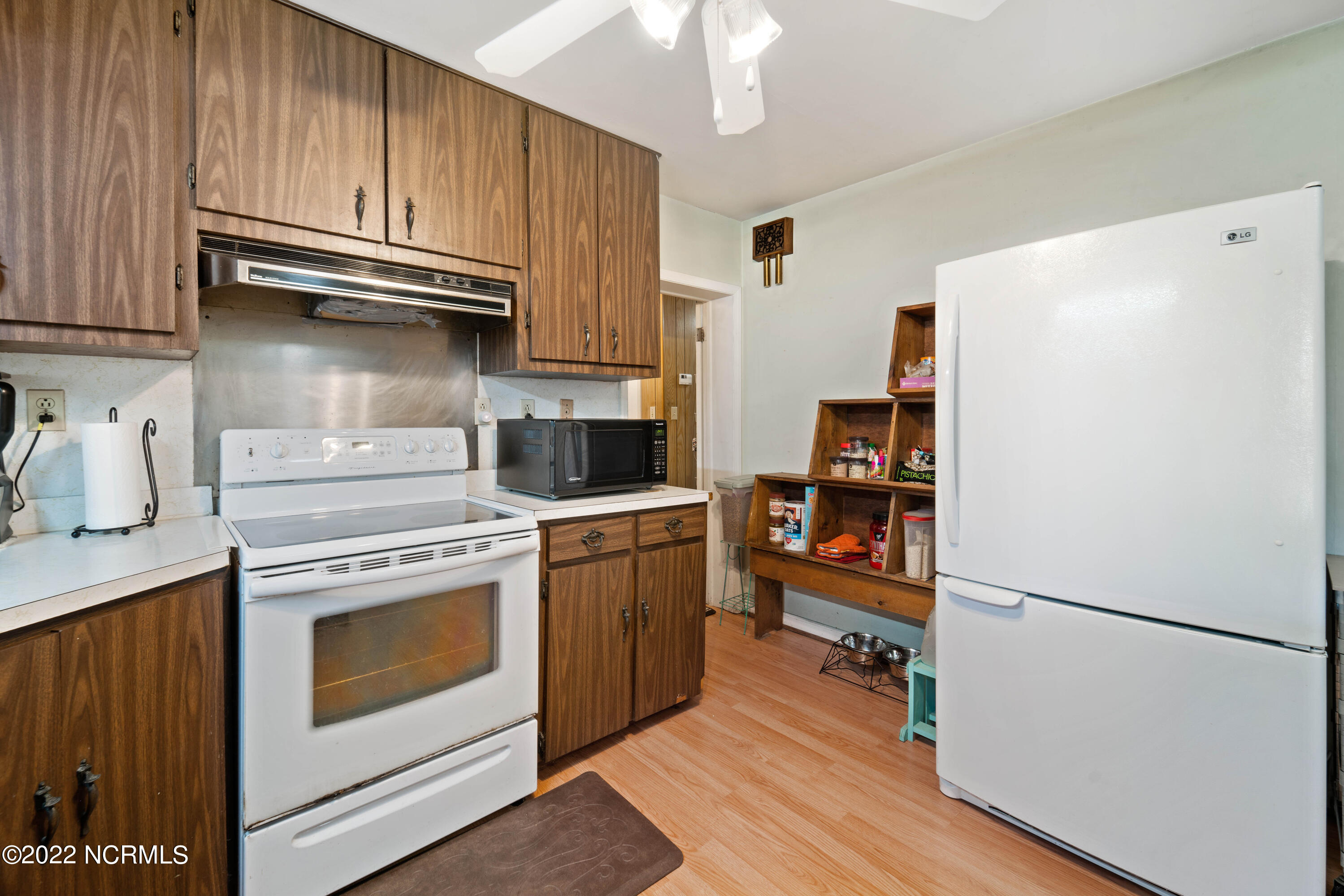 206 Roosevelt Road Jacksonville, NC 28540 - Photo 22 of 30 DSC05233
