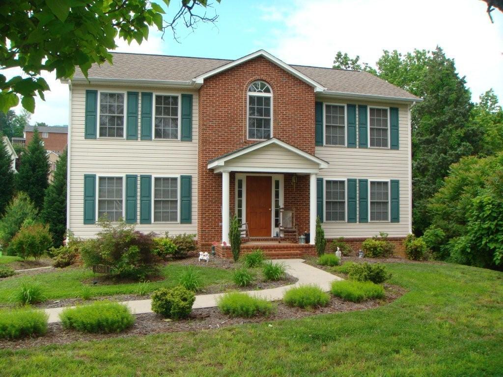 4801 Keagy Road Roanoke, VA 24018 - Photo 1 of 35 Front