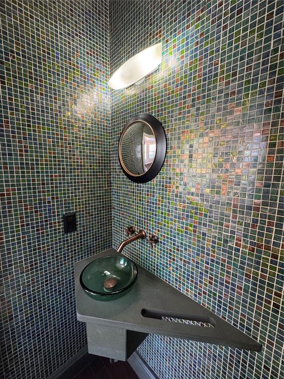 1420 Harbour Walk Road Tampa, FL 33602 - Photo 19 of 75