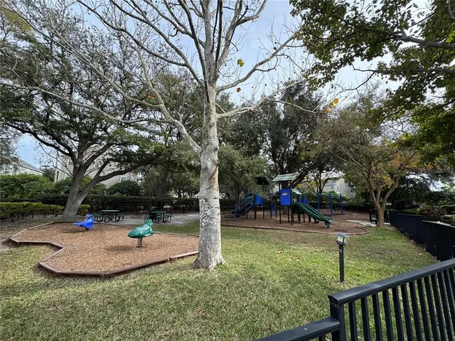 $5,200 | 1420 Harbour Walk Road, Tampa, FL 33602