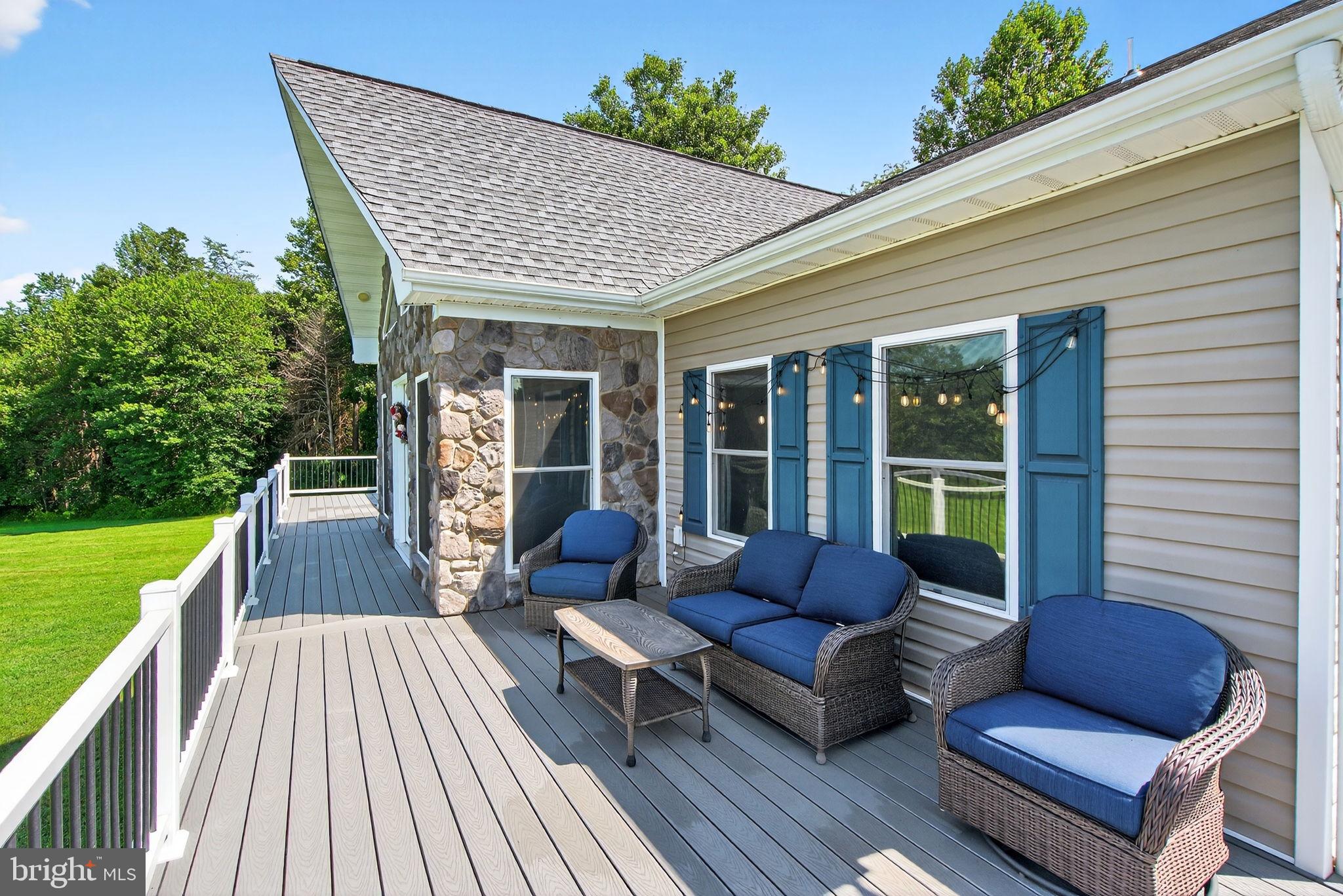 14451 Jenkins Ridge Road Culpeper, VA 22701 - Photo 54 of 78 a outdoor living space with furniture and garden