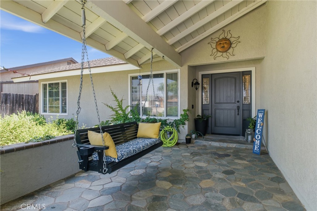 11156 Davenport Place Riverside, CA 92505 - Photo 3 of 24 Front Entrance