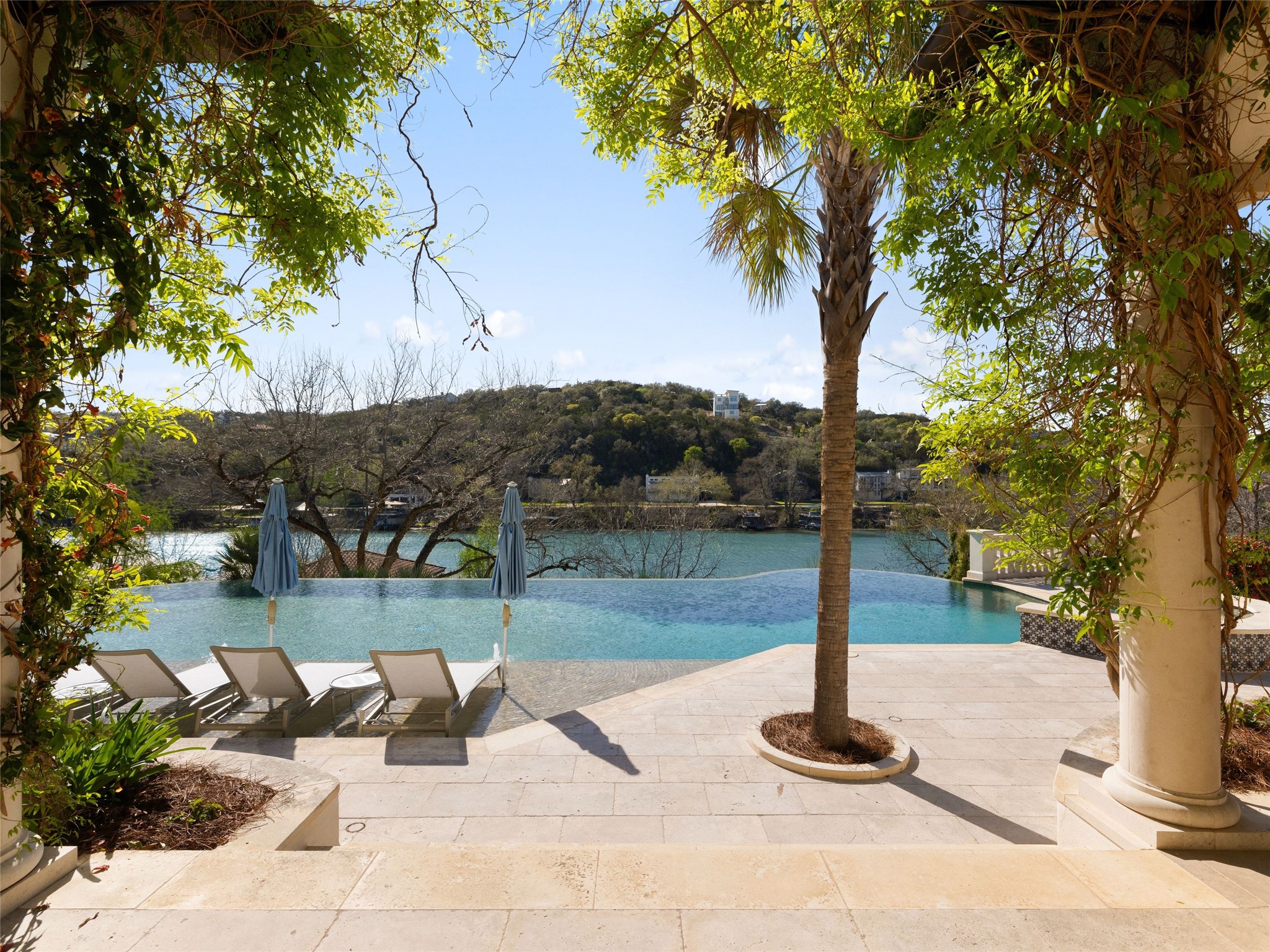 14500 Flat Top Ranch Road Austin, TX 78732 - Photo 24 of 40