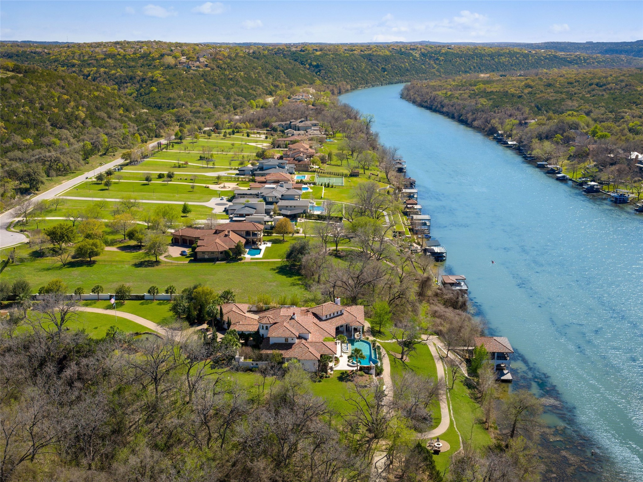 14500 Flat Top Ranch Road Austin, TX 78732 - Photo 9 of 40