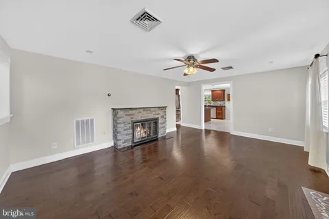 $475,000 | 66 Birchwood Knoll, Lawrence Township, NJ 08648
