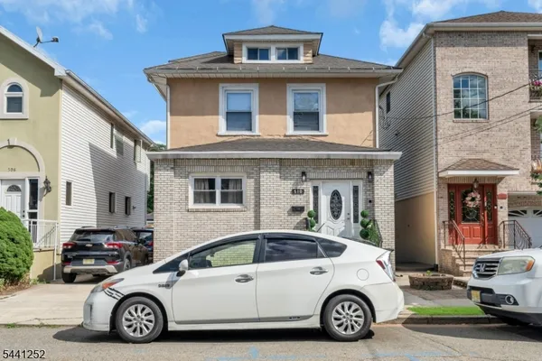 $665,000 | 510 Burnham Road, Elizabeth, NJ 07202