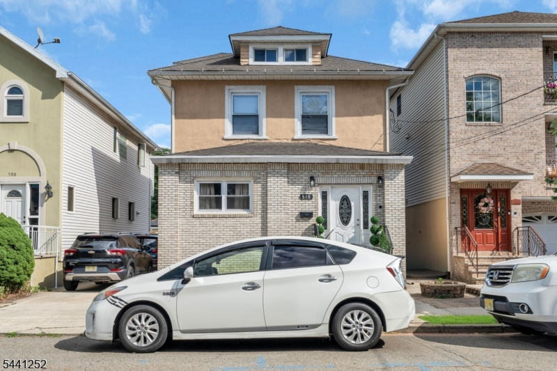 510 Burnham Road Elizabeth, NJ 07202 - Photo 1 of 40