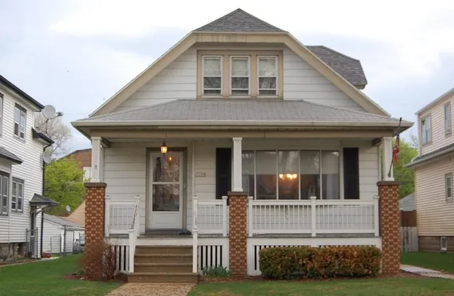 $259,900 | 3248 South 7th Street, Milwaukee, WI 53215