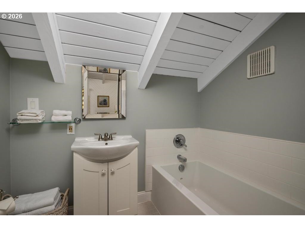 5455 Regent Street West Oceanside, OR 97141 - Photo 16 of 48