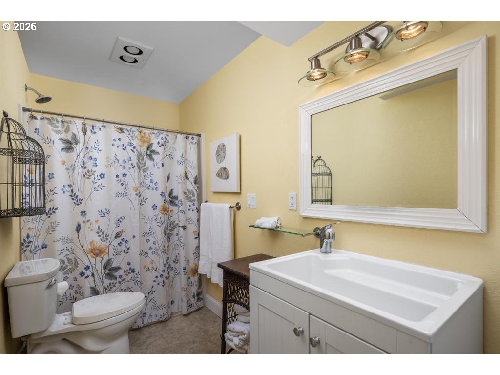 5455 Regent Street West Oceanside, OR 97141 - Photo 24 of 48