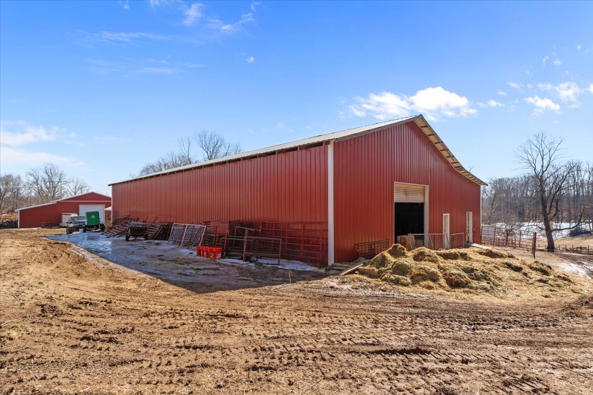 1429 Hunley Branch Road Charlotte, TN 37036 - Photo 10 of 51