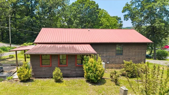 $315,000 | 123 County Road 622, Etowah, TN 37331