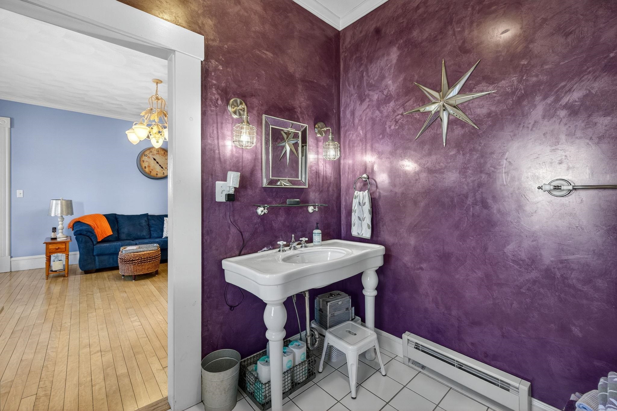 84 East Broadway Derry, NH 03038 - Photo 25 of 59