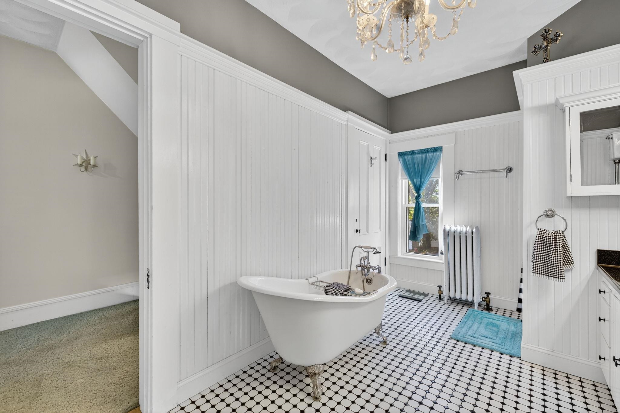 84 East Broadway Derry, NH 03038 - Photo 41 of 59