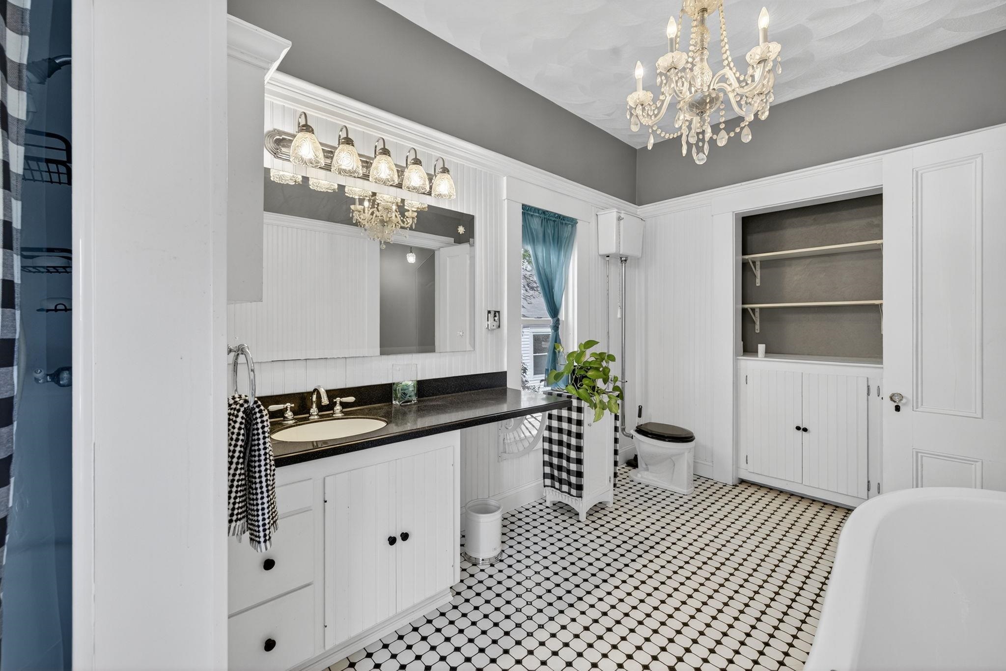 84 East Broadway Derry, NH 03038 - Photo 43 of 59