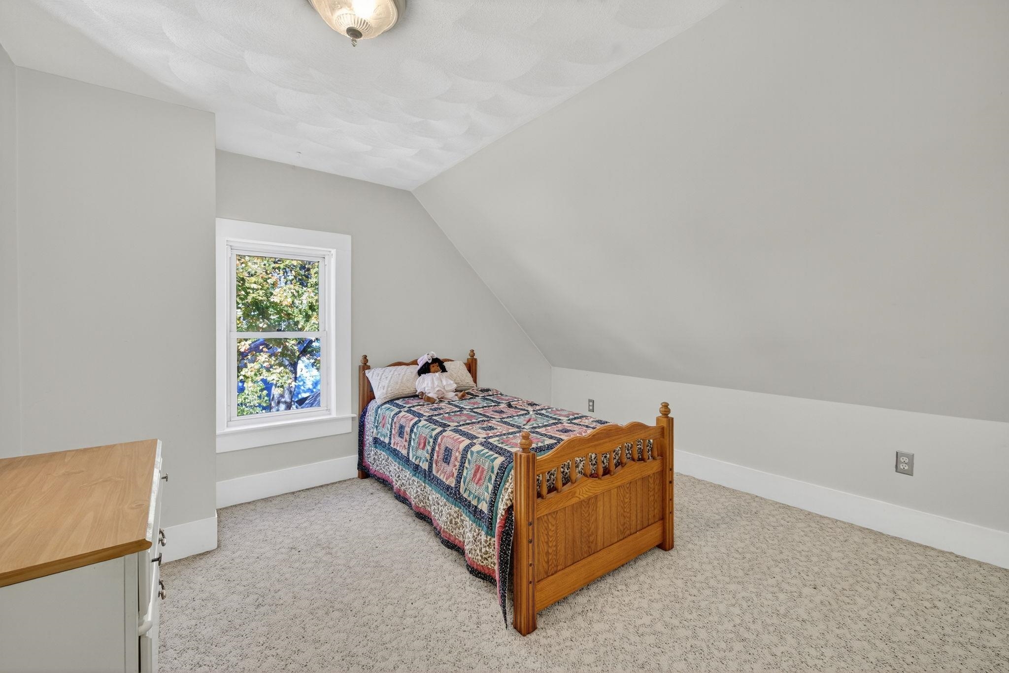 84 East Broadway Derry, NH 03038 - Photo 45 of 59