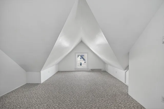 $799,900 | 84 East Broadway, Derry, NH 03038