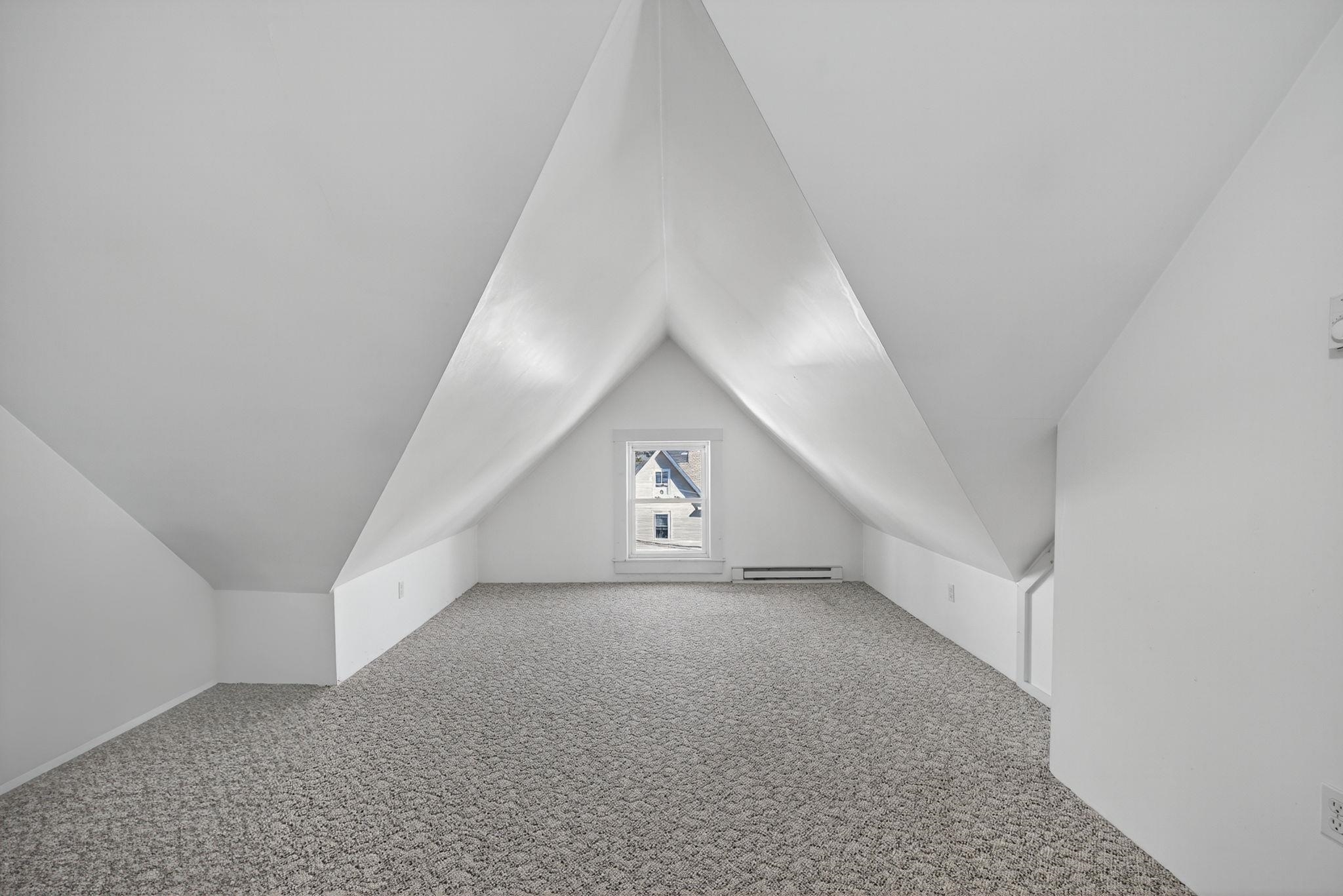 84 East Broadway Derry, NH 03038 - Photo 46 of 59