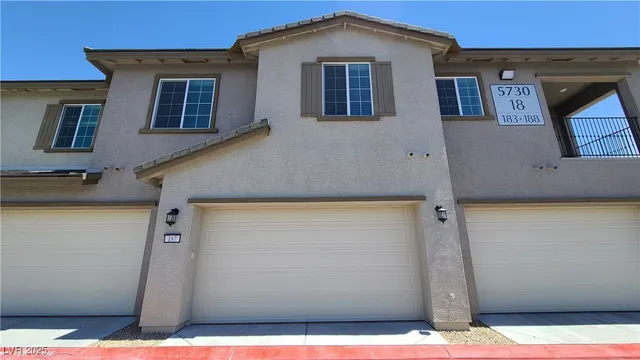 $1,800 | 5730 Sky Pointe Drive, Unit 187, Las Vegas, NV 89130