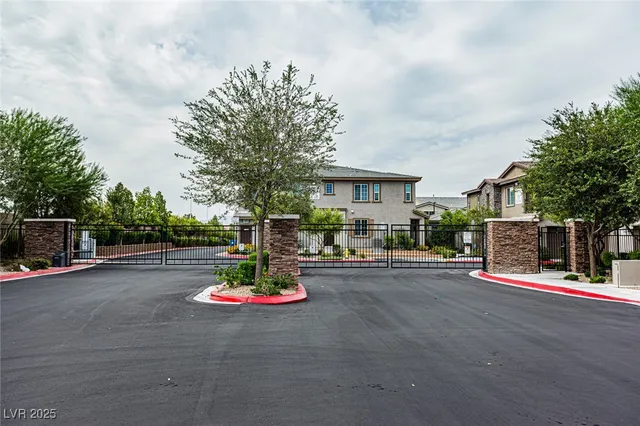 $1,800 | 5730 Sky Pointe Drive, Unit 187, Las Vegas, NV 89130