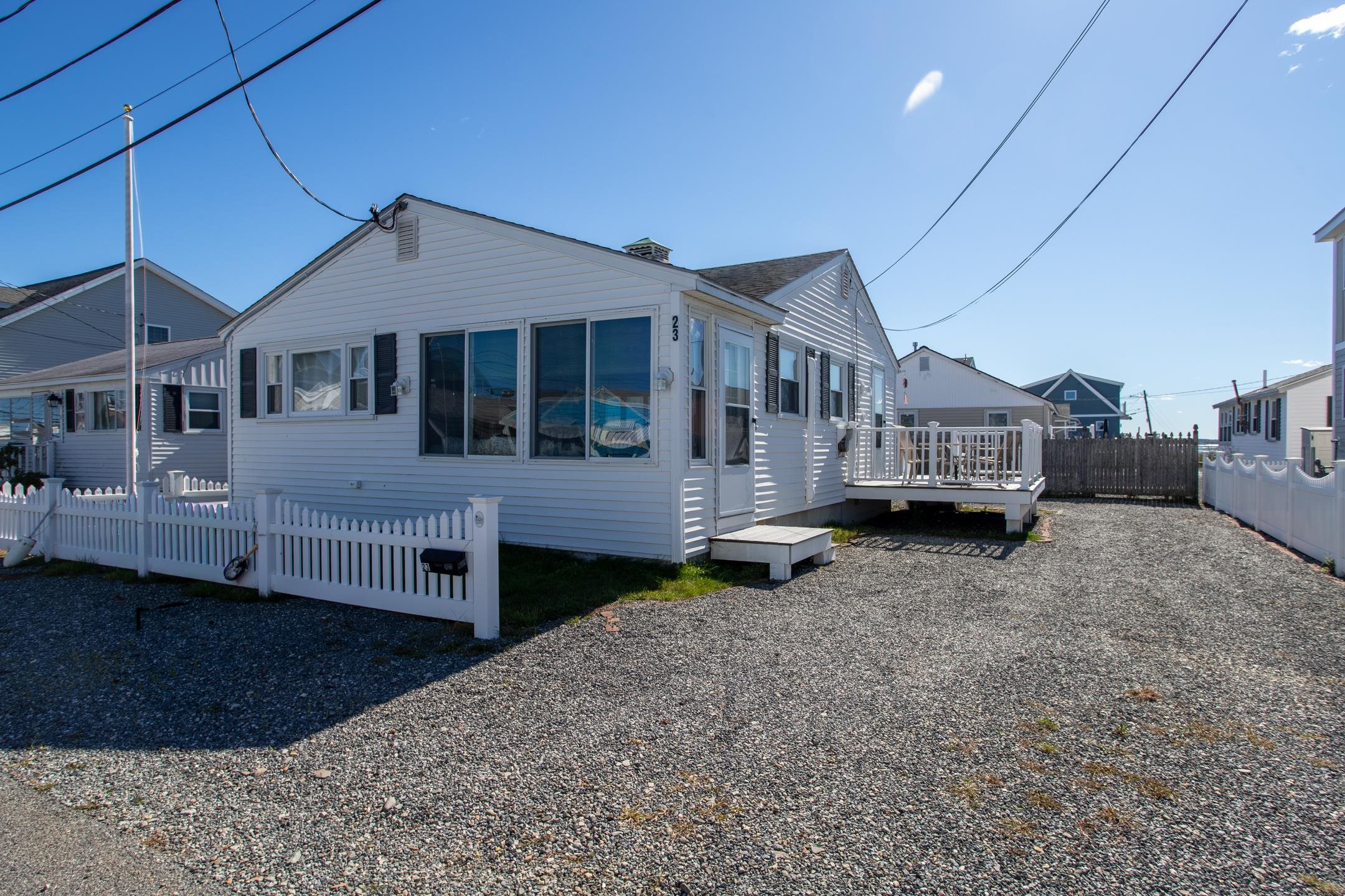 23 Diane Lane Hampton, NH 03842 - Photo 2 of 35