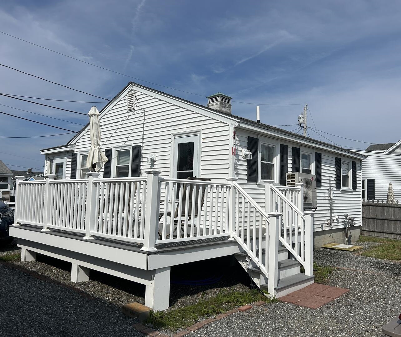 23 Diane Lane Hampton, NH 03842 - Photo 5 of 35
