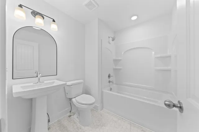 $479,000 | 232 Dugout Road, Summertown, TN 38483