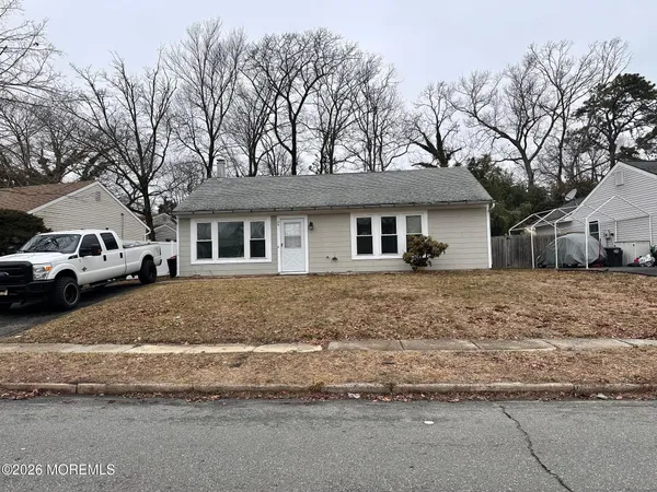 $2,695 | 24 Anchor Road, Barnegat, NJ 08005