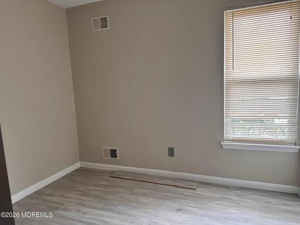 $2,695 | 24 Anchor Road, Barnegat, NJ 08005