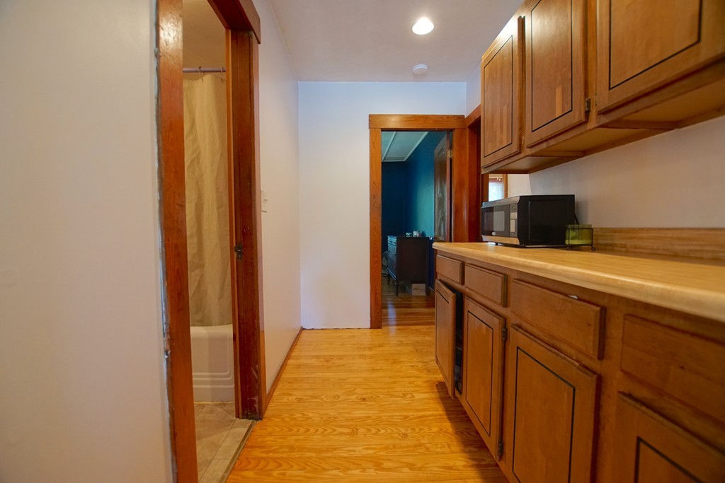 51 River Road Tewksbury, MA 01876 - Photo 6 of 30 Gallery Image 6