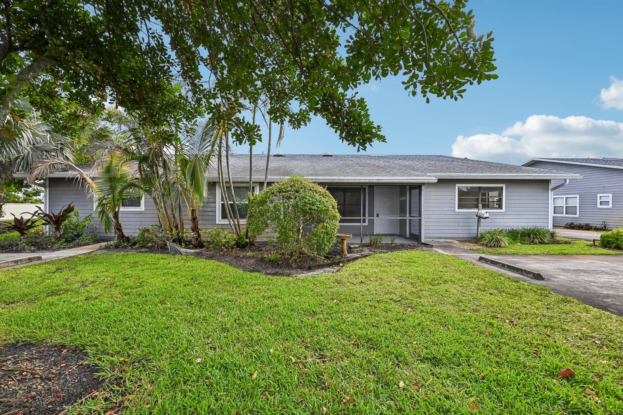 9095 Southeast Hobe Ridge Avenue Hobe Sound, FL 33455 - Photo 19 of 19 Exterior