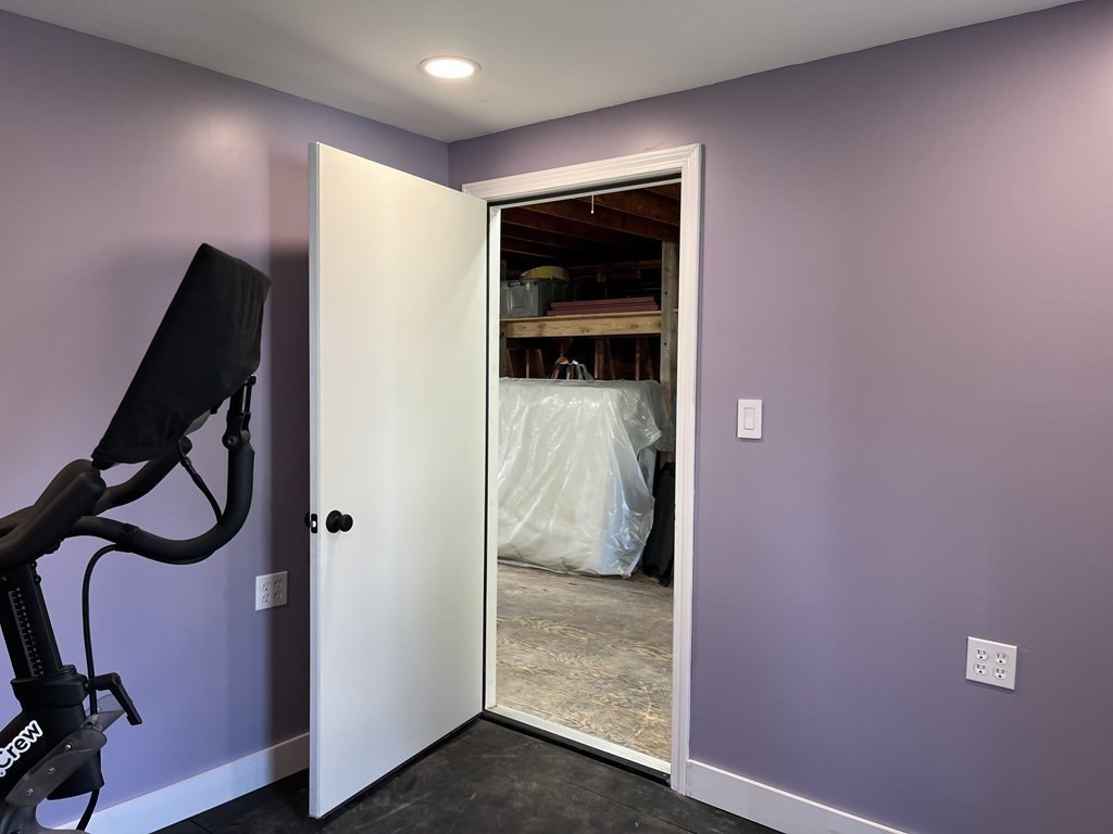 33 Singletary Avenue Sutton, MA 01590 - Photo 8 of 33 a view of a walk in closet