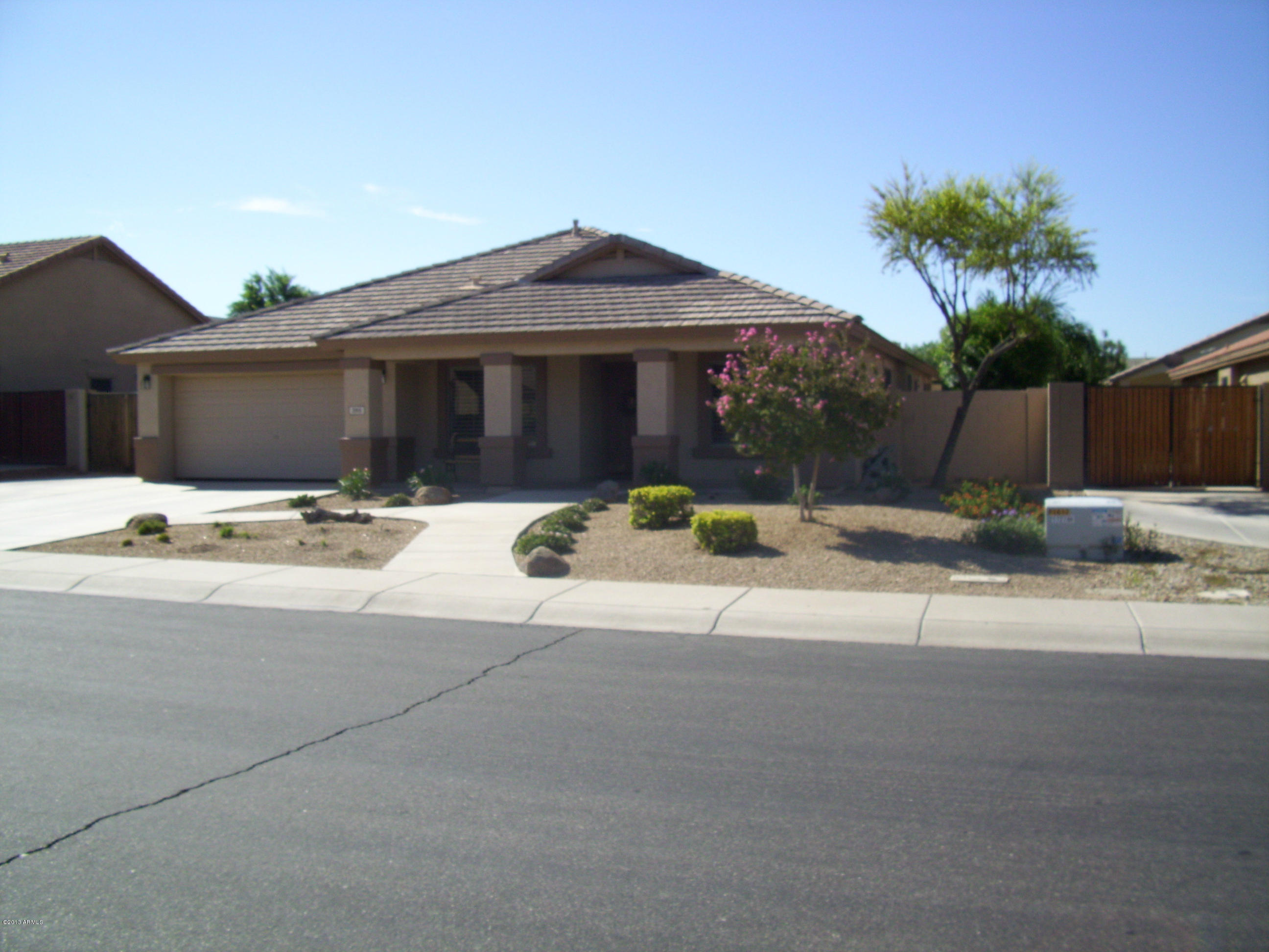 3915 East Bautista Road Gilbert, AZ 85297 - Photo 1 of 27 Front