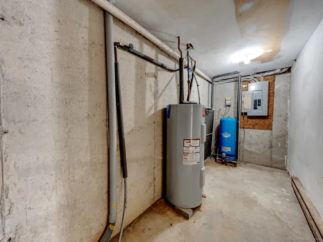 $349,900 | 84 Wilmot Street, Torrington, CT 06790