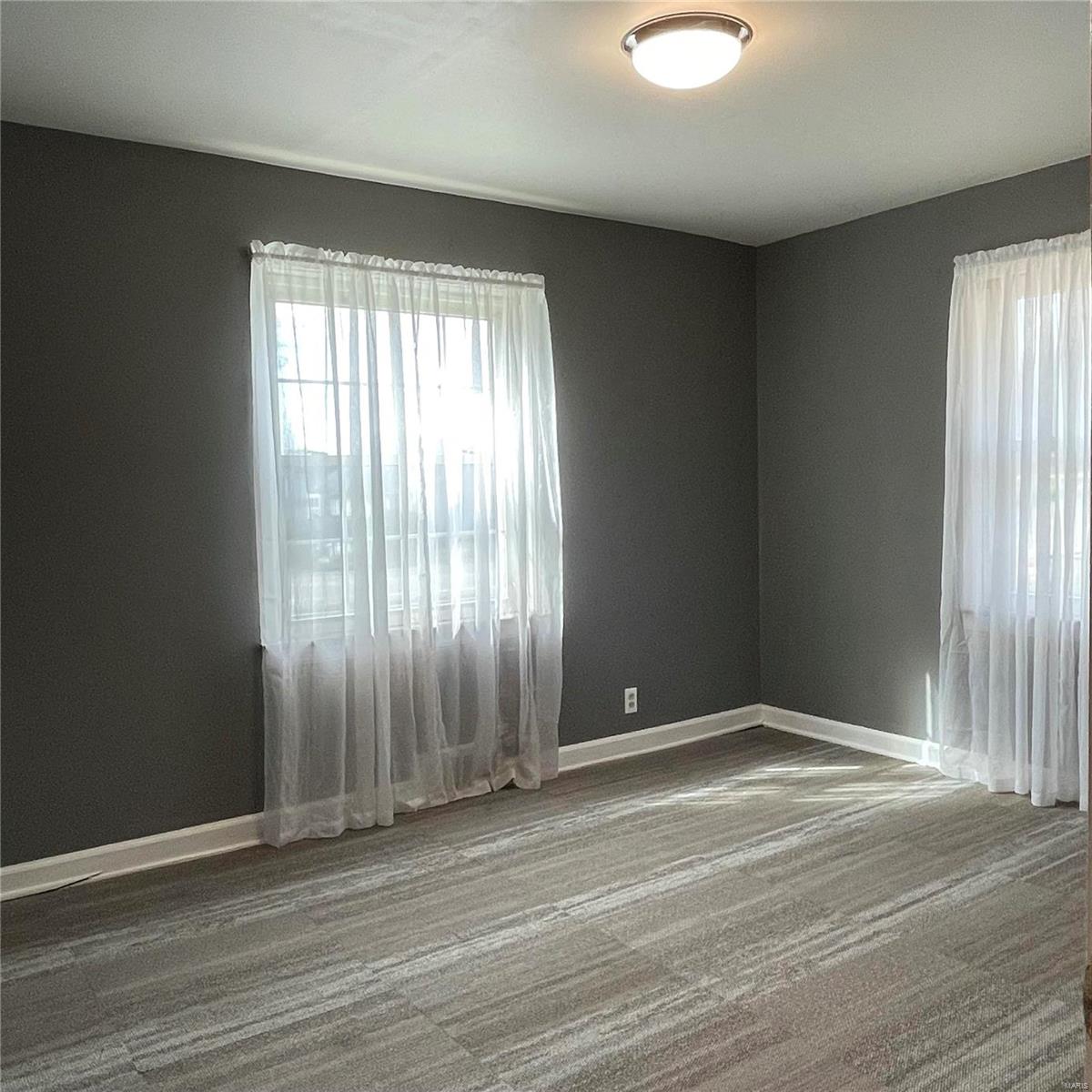 1133 Chambers Road St. Louis, MO 63137 - Photo 13 of 19