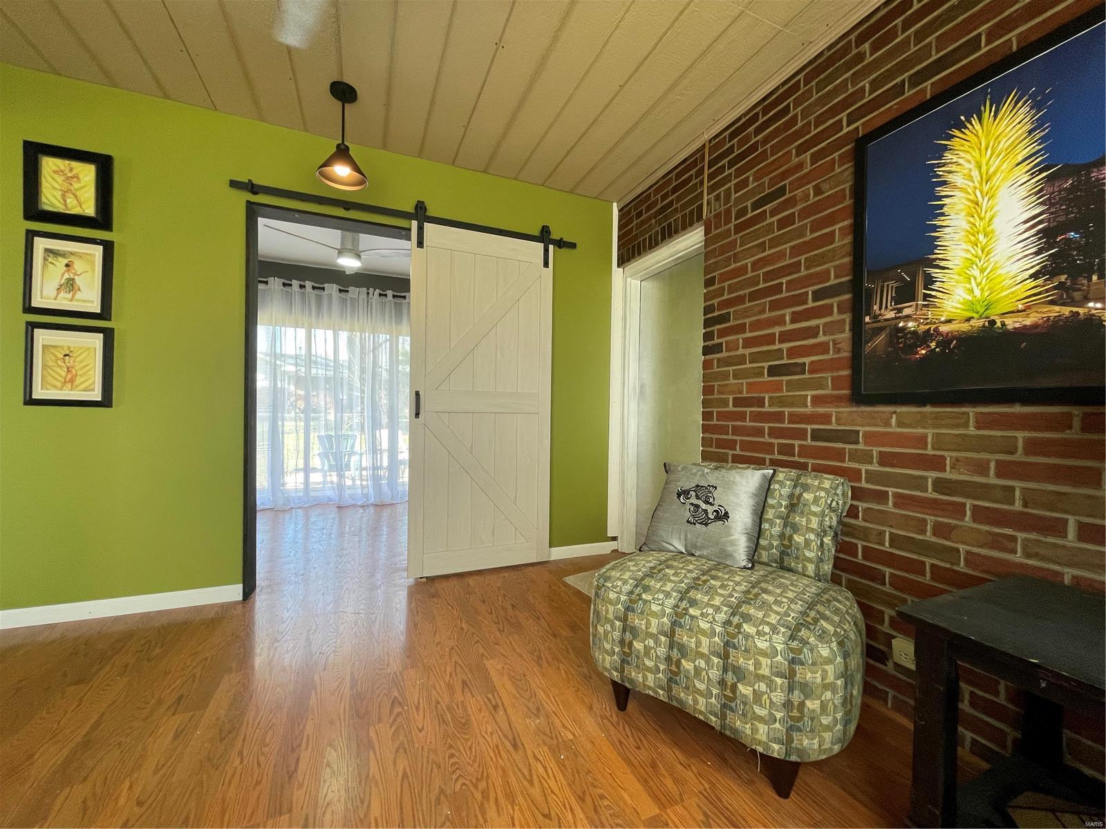 1133 Chambers Road St. Louis, MO 63137 - Photo 6 of 19