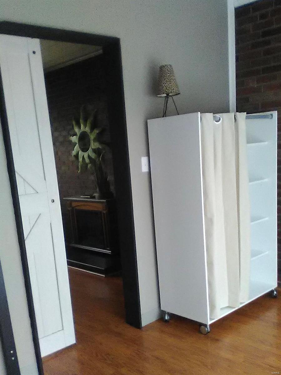 1133 Chambers Road St. Louis, MO 63137 - Photo 8 of 19