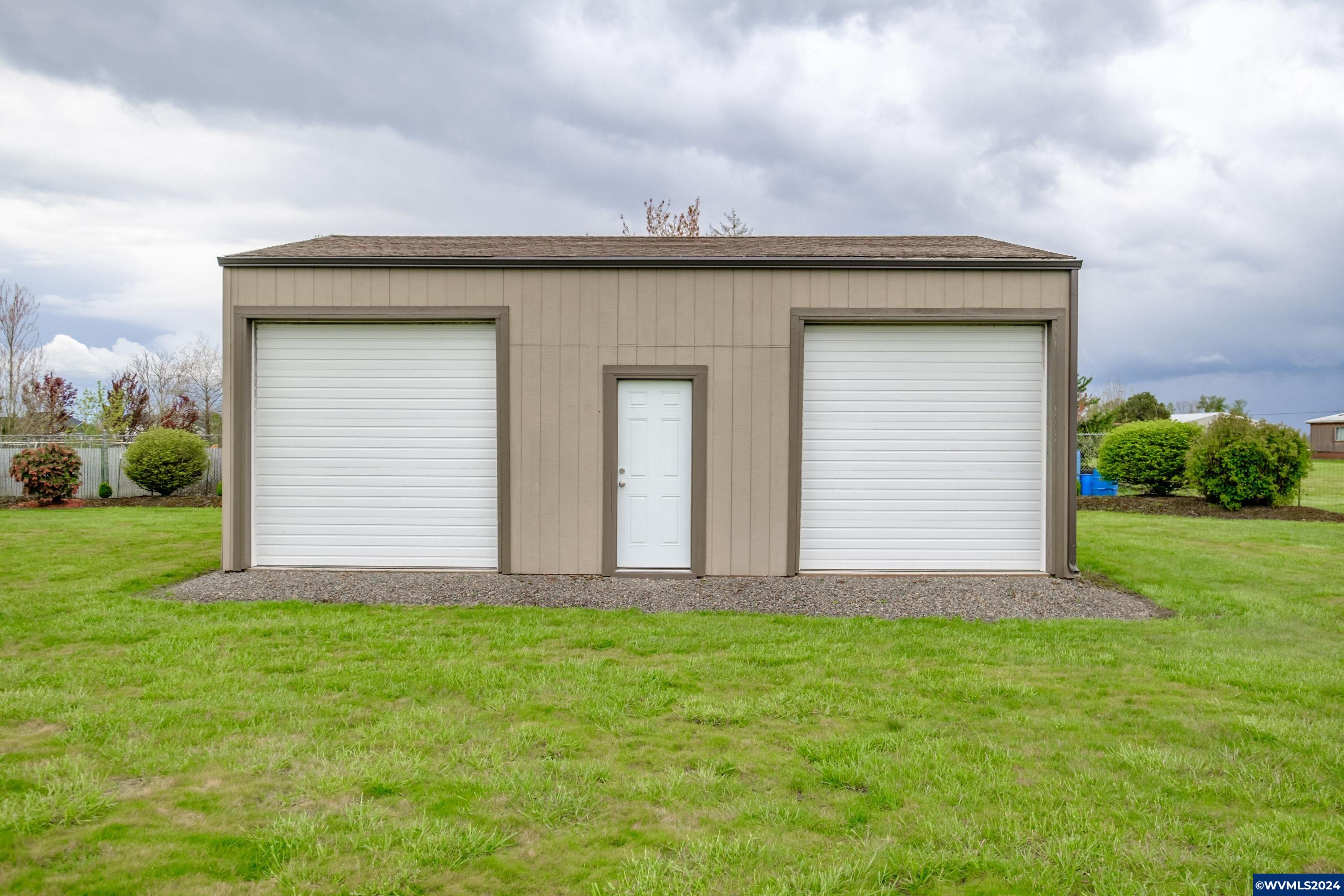 4673 Northeast Wds Road Albany, OR 97321 - Photo 38 of 42